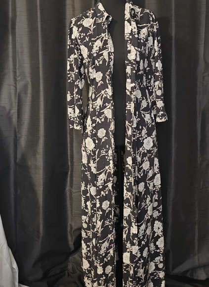 Zara Black and White Floral Maxi Dress - Picture 4 of 14